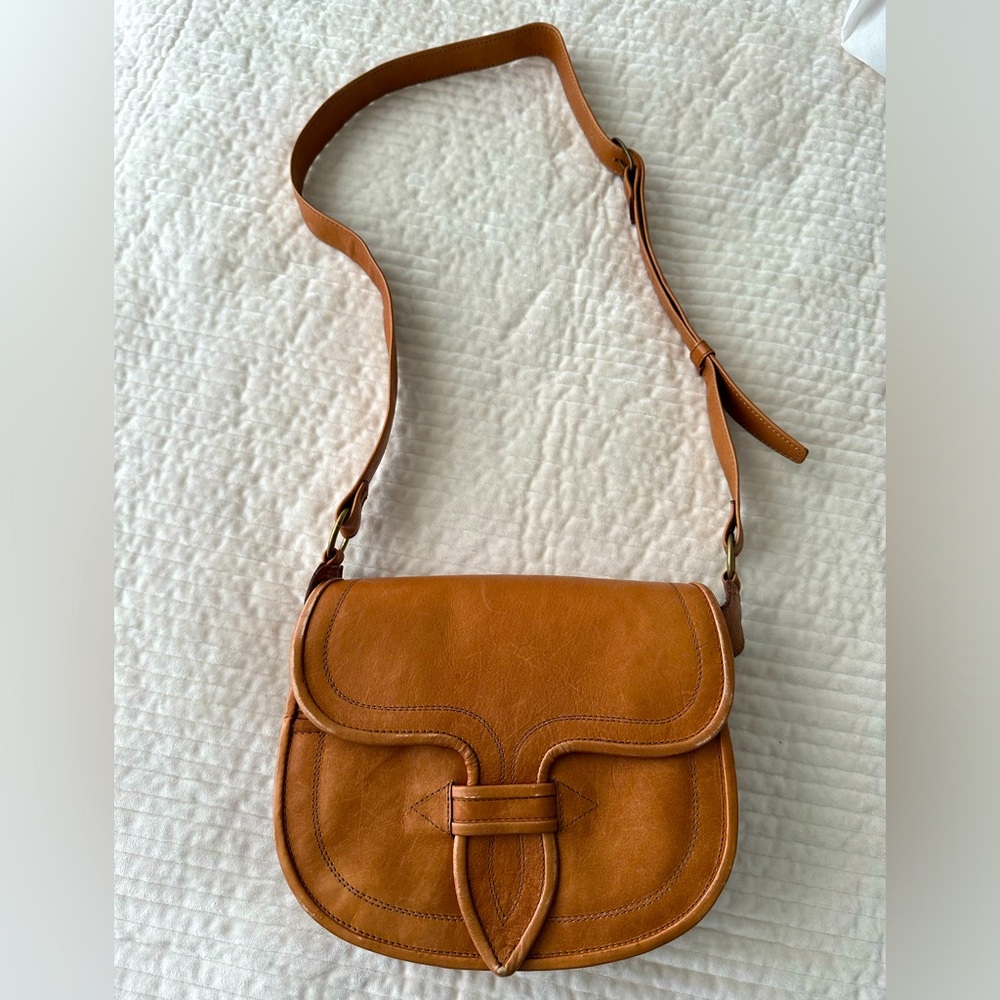 Carriel Leather bag